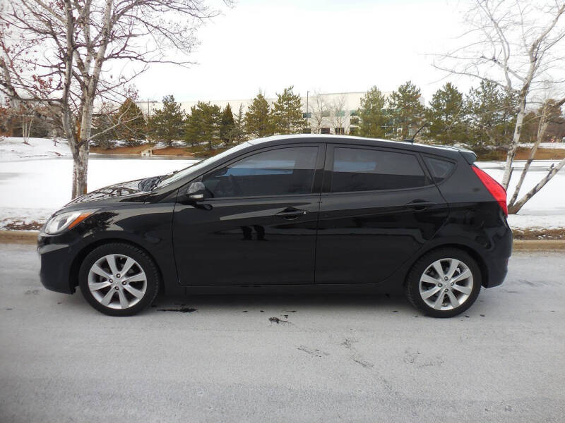 2013 Hyundai Accent SE