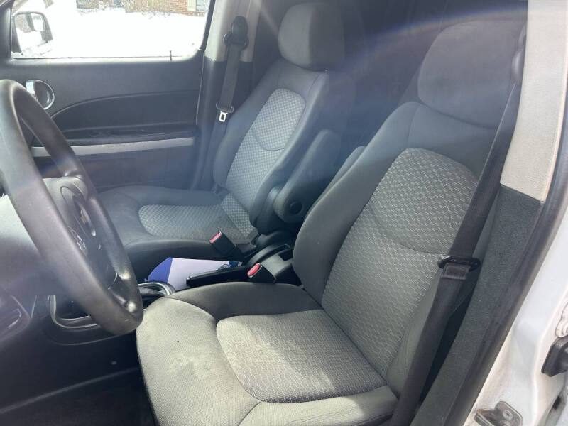 2011 Chevrolet HHR Panel LS