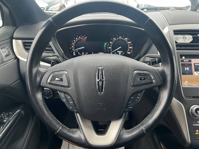 2017 Lincoln MKC Select