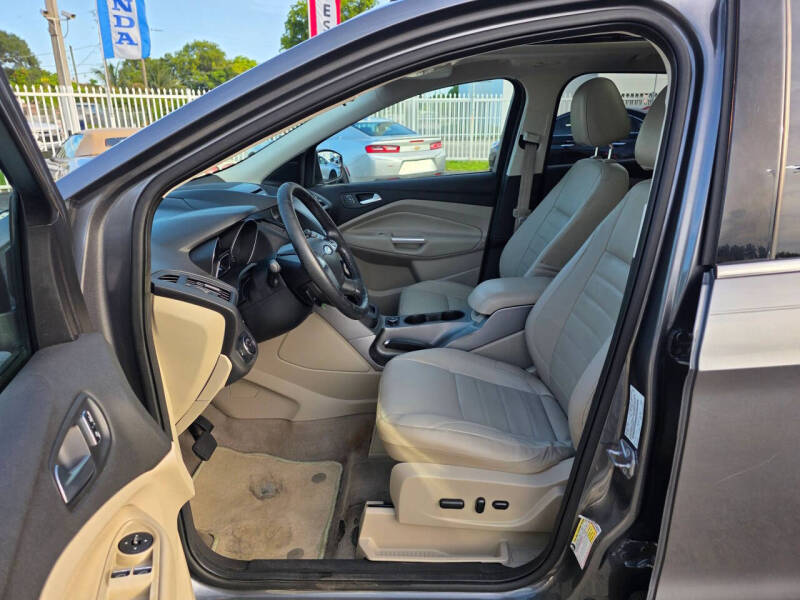 2014 Ford Escape SE
