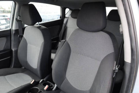 2013 Hyundai Accent GS