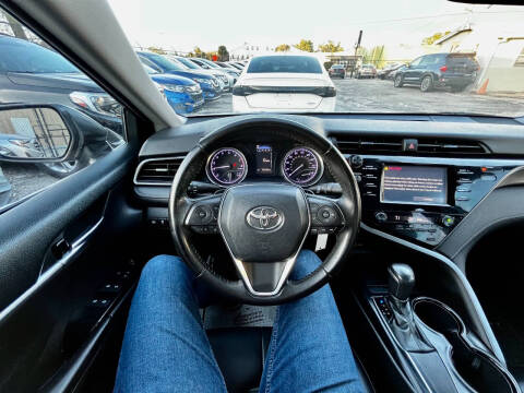 2019 Toyota Camry SE