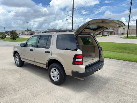 2006 Ford Explorer XLS