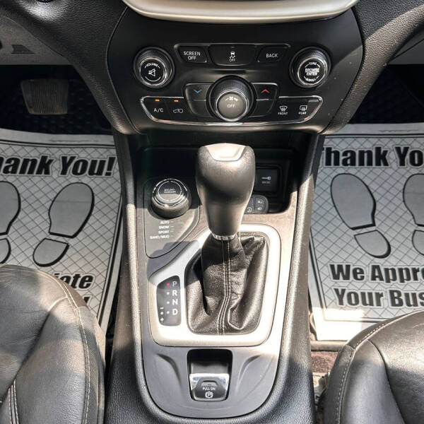 2018 Jeep Cherokee Latitude Plus