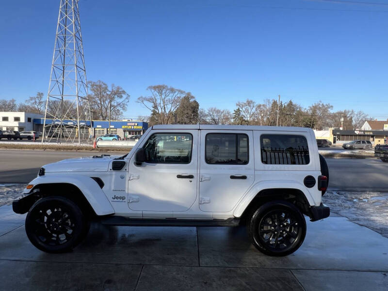 2024 Jeep Wrangler Sahara 4xe