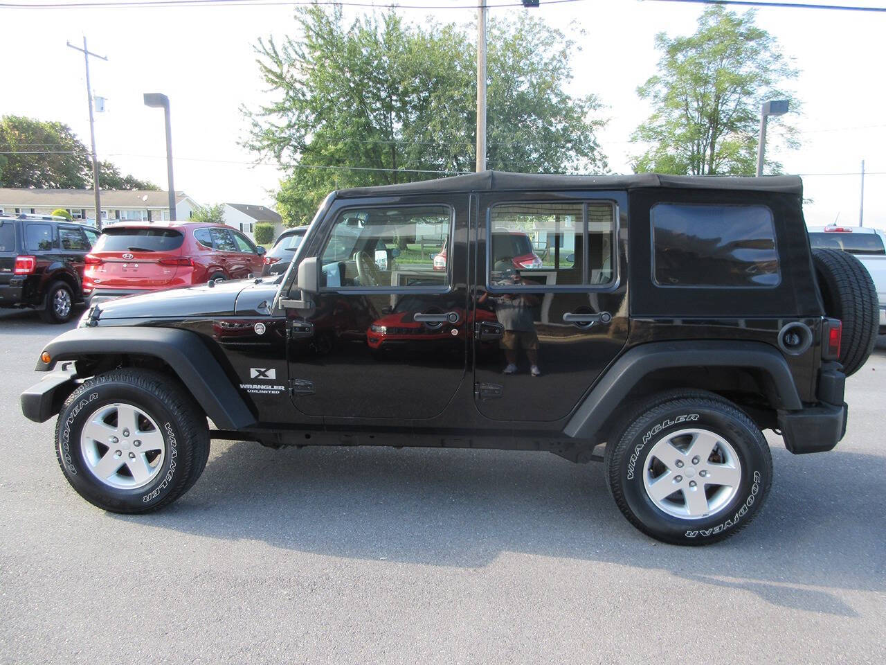 2009 Jeep Wrangler Unlimited for sale at FINAL DRIVE AUTO SALES INC in Shippensburg, PA