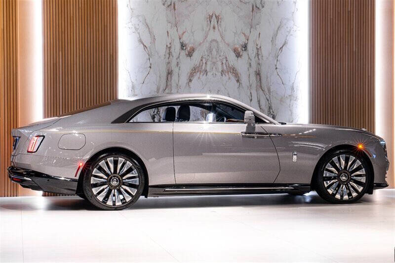 2024 Rolls-Royce Spectre