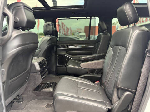 2022 Jeep Wagoneer Series III