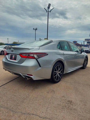 2023 Toyota Camry SE Nightshade