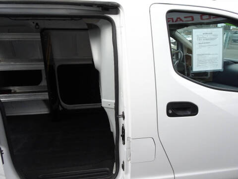 2020 Nissan NV200 SV