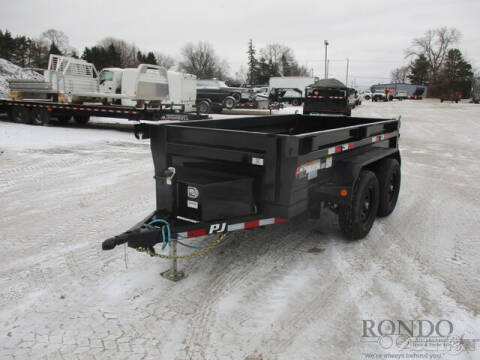2022 PJ Trailer D5 Dump D5B1052BSSK for sale at Rondo Truck & Trailer in Sycamore IL