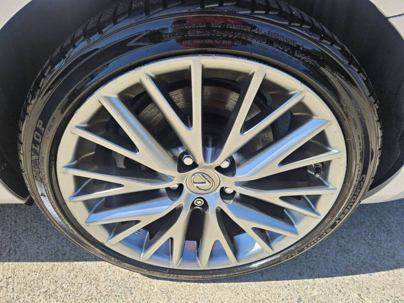 2017 Lexus IS 200t