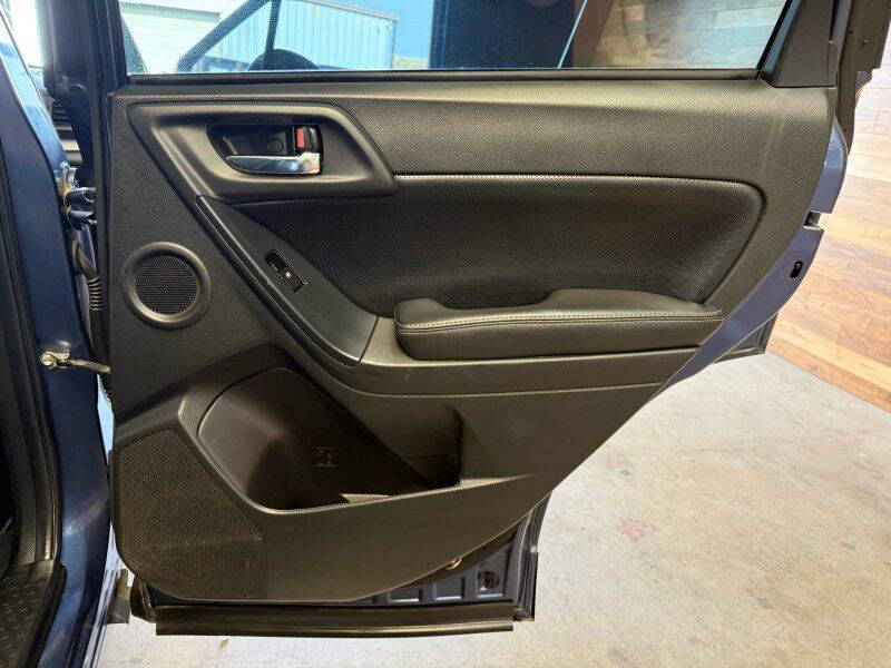 2014 Subaru Forester 2.0XT Touring