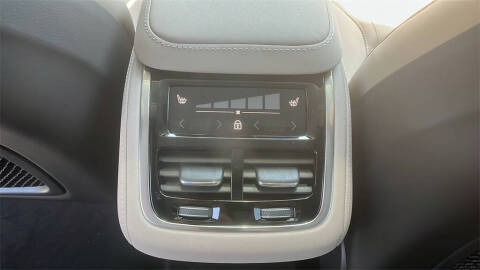 2026 Volvo XC90 B6 Plus 7P