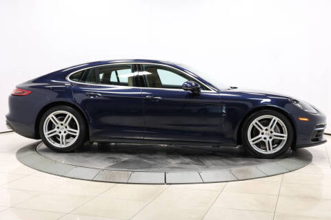 2018 Porsche Panamera