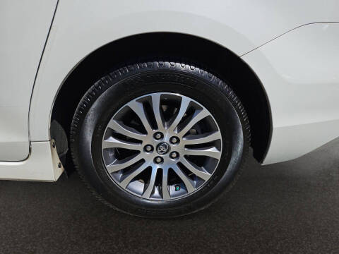 2018 Toyota Sienna