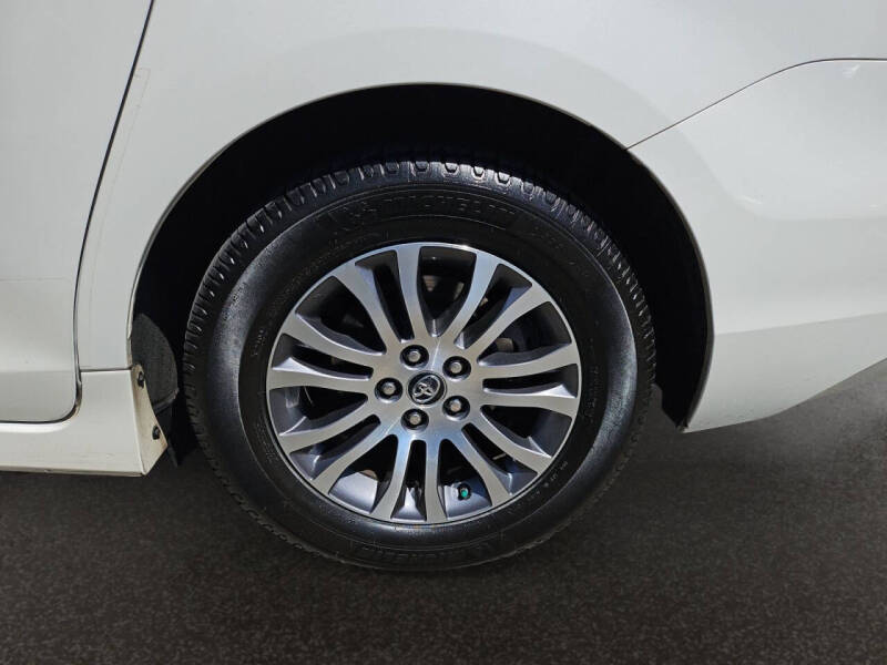 2018 Toyota Sienna