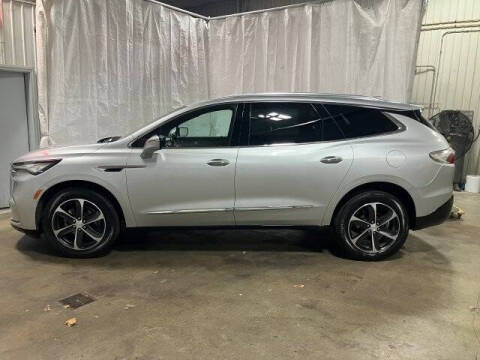 2022 Buick Enclave Essence