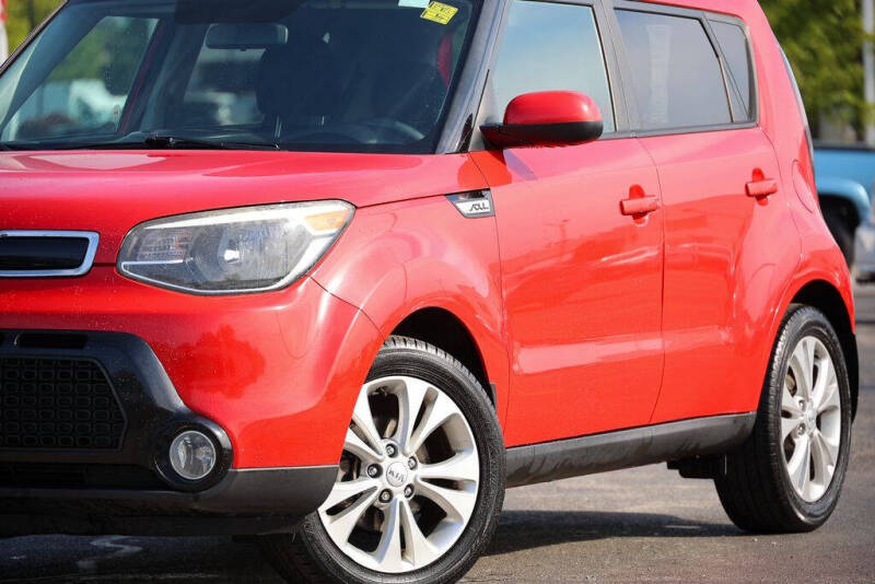 2016 Kia Soul +