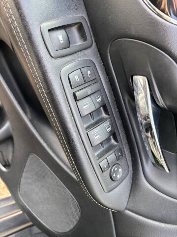 2016 Dodge Grand Caravan SXT Plus