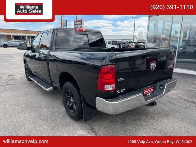 2017 RAM 1500 SLT