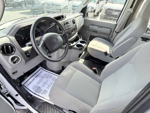 2013 Ford E-Series E-150