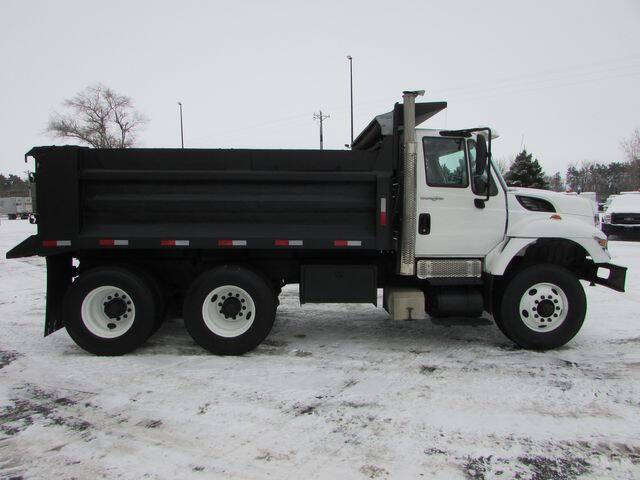 2009 International WorkStar 7400