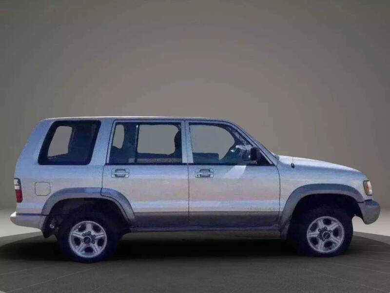 2000 Isuzu Trooper S