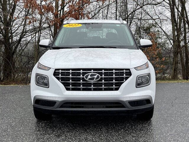 2022 Hyundai Venue SEL