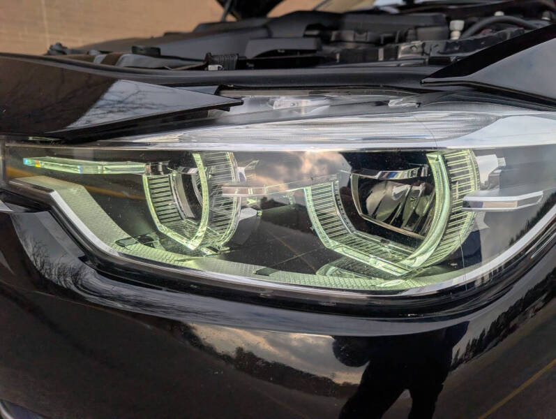 2018 BMW 3 Series 330i xDrive