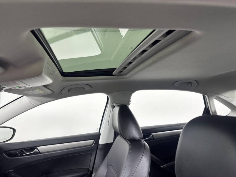 2021 Volkswagen Passat SE