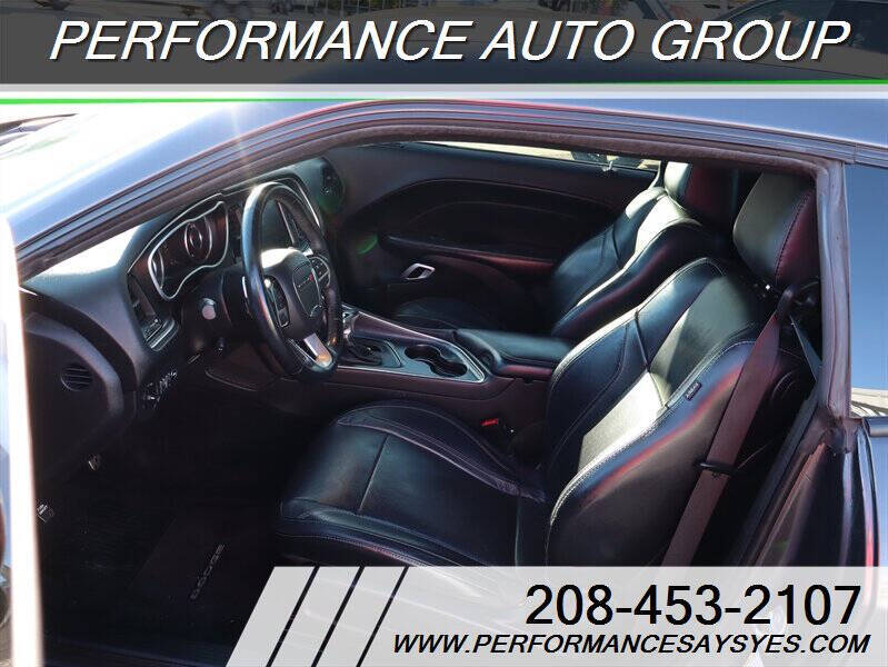 2015 Dodge Challenger SXT Plus