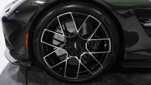 2025 Aston Martin Vanquish