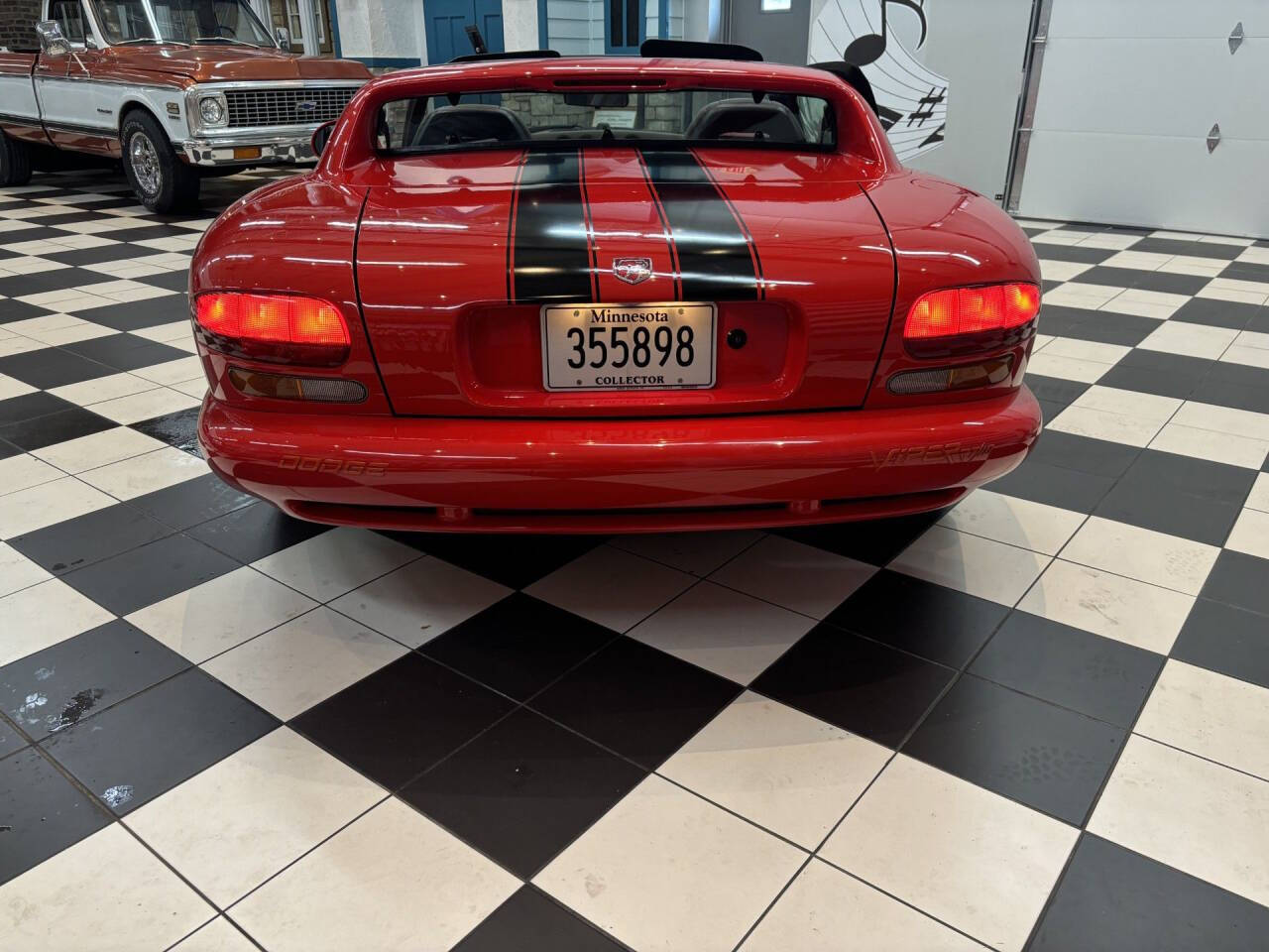 1994 Dodge Viper 18
