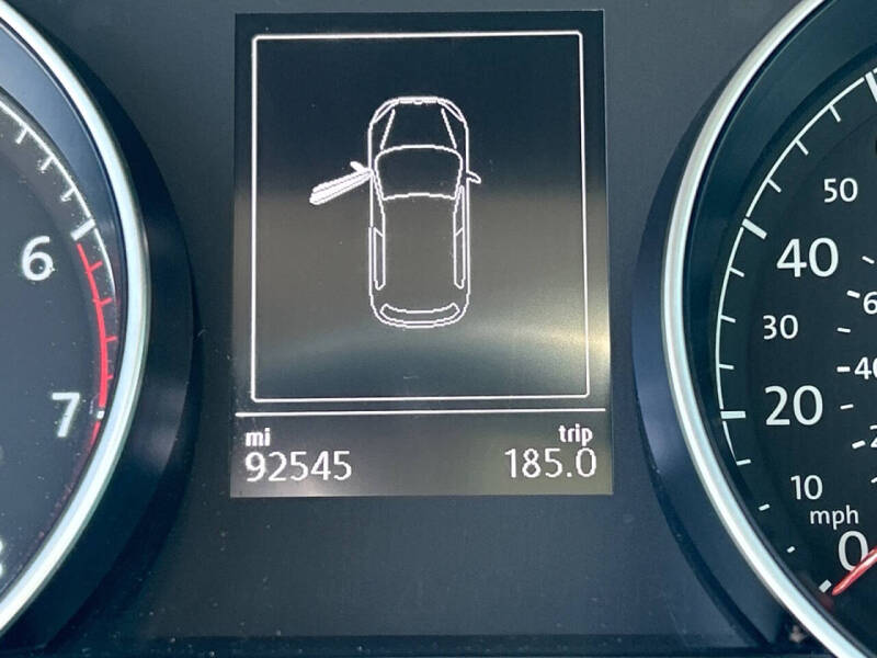 2016 Volkswagen Golf TSI SE
