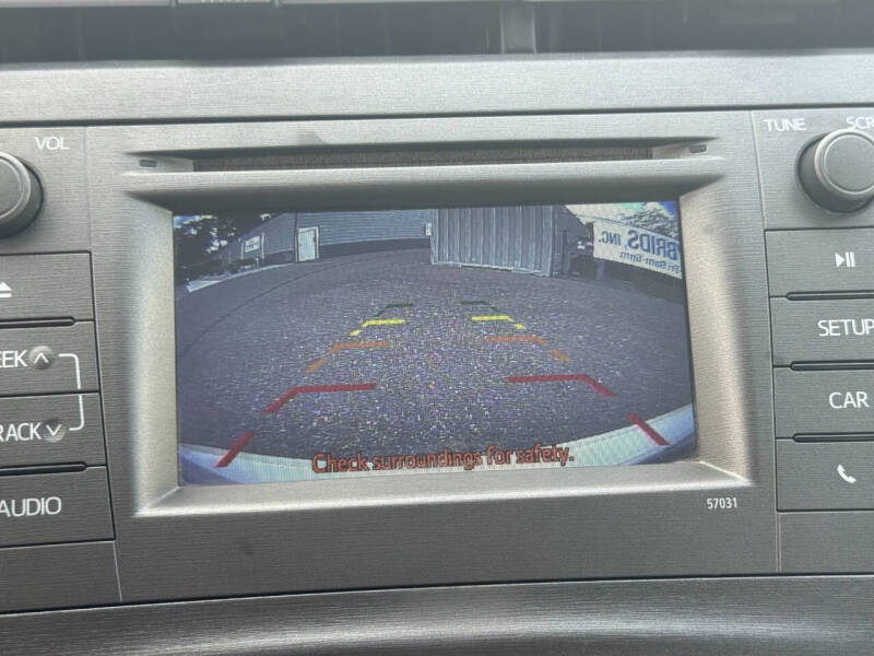 2012 Toyota Prius Two