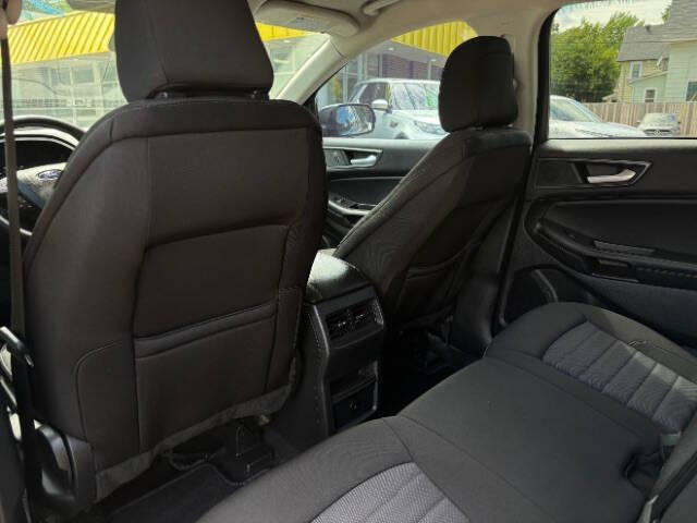 2024 Ford Edge SE