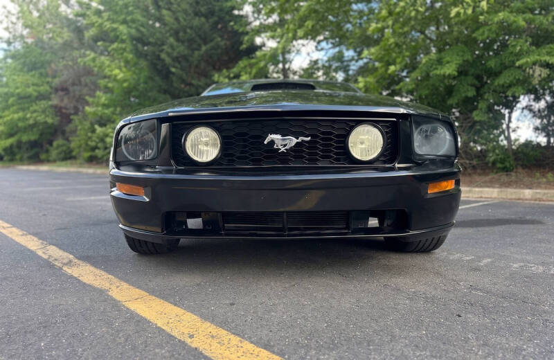 2007 Ford Mustang GT Deluxe