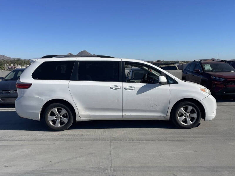 2015 Toyota Sienna