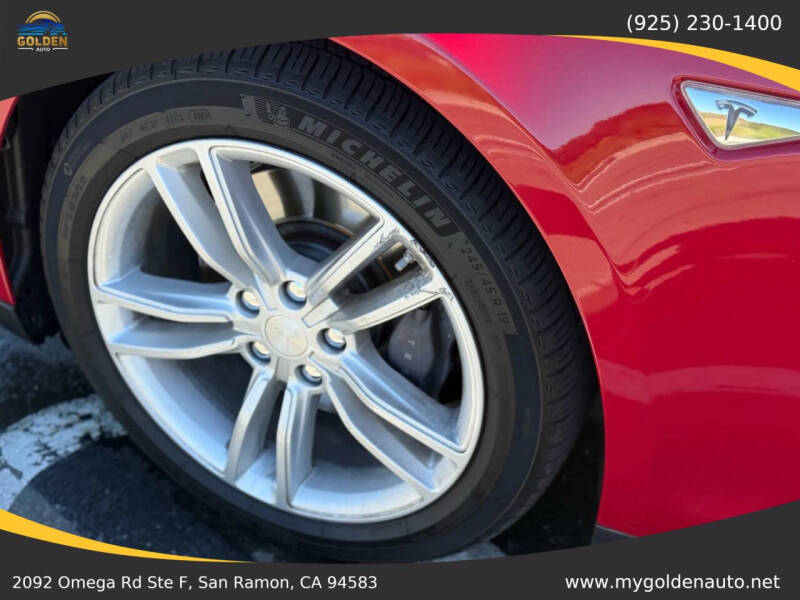 2015 Tesla Model S 85