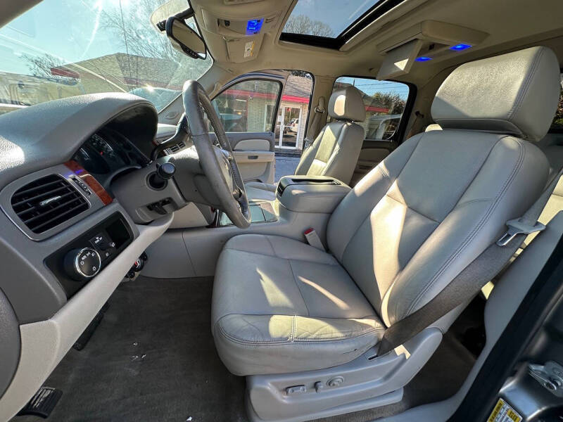 2009 Chevrolet Avalanche LTZ