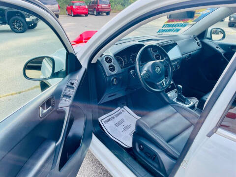 2017 Volkswagen Tiguan 2.0T Wolfsburg Edition 4Motion