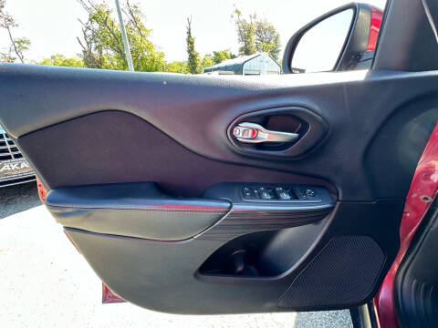 2016 Jeep Cherokee Latitude Altitude