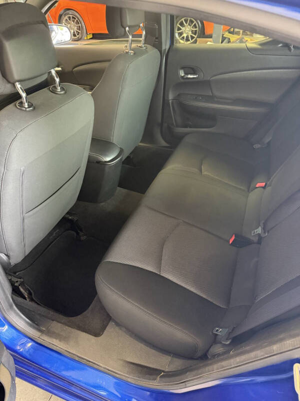 2012 Dodge Avenger SXT