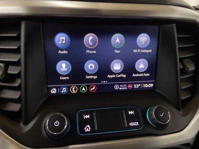 2023 GMC Acadia SLT
