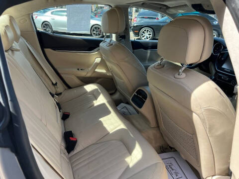 2014 Maserati Ghibli S Q4