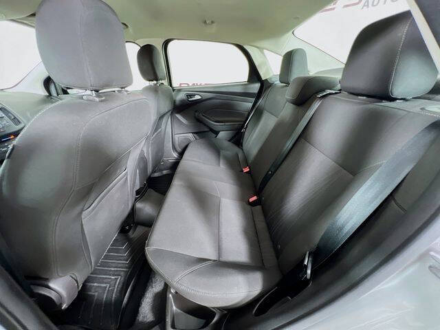 2017 Ford Focus SE