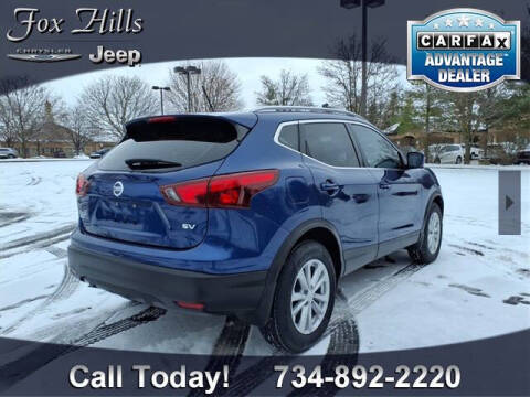 2017 Nissan Rogue Sport SV