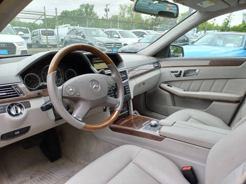 2011 Mercedes-Benz E-Class