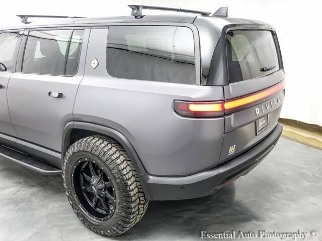 2022 Rivian R1S Launch Edition